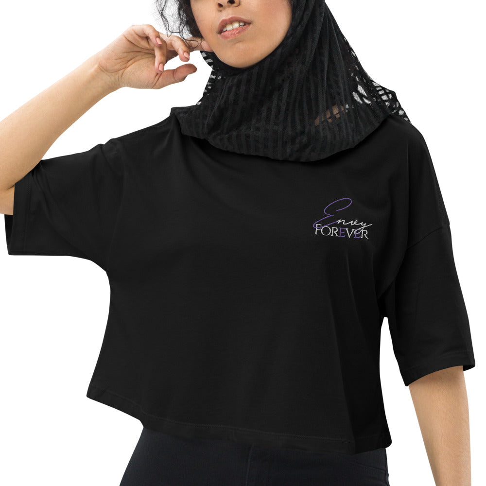 Loose drop shoulder crop top