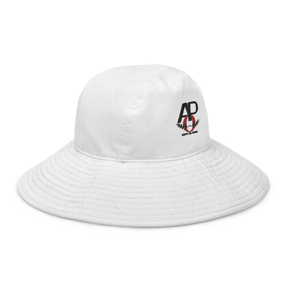 Wide brim bucket hat